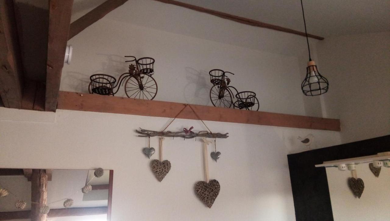 Les 2 Granges Chambre D'Hotes Berig-Vintrange Luaran gambar